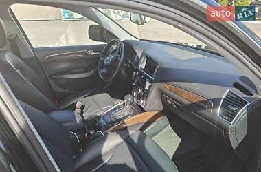 Позашляховик / Кросовер Audi Q5 2016 в Умані