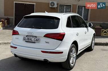 Внедорожник / Кроссовер Audi Q5 2016 в 
