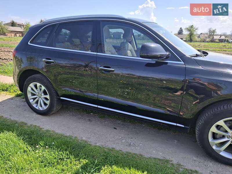 Внедорожник / Кроссовер Audi Q5 2014 в Самборе