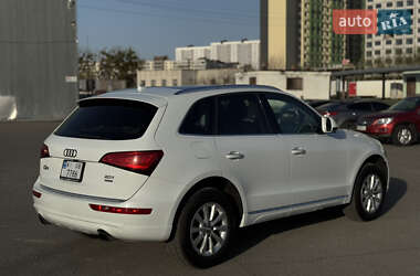 Внедорожник / Кроссовер Audi Q5 2015 в 