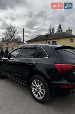 Внедорожник / Кроссовер Audi Q5 2012 в 