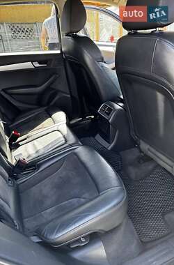 Внедорожник / Кроссовер Audi Q5 2012 в 