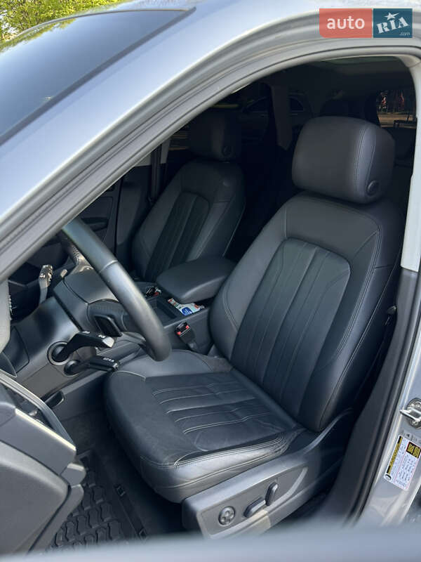 Внедорожник / Кроссовер Audi Q5 2018 в Каменском