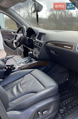 Внедорожник / Кроссовер Audi Q5 2013 в 