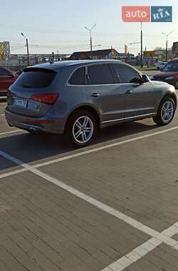 Позашляховик / Кросовер Audi Q5 2013 в 