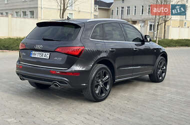 Внедорожник / Кроссовер Audi Q5 2015 в 