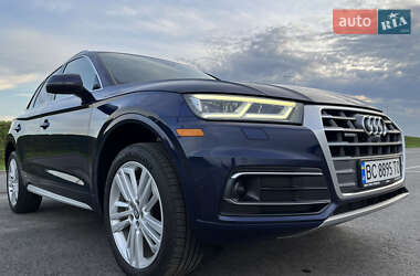 Внедорожник / Кроссовер Audi Q5 2017 в 