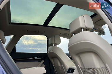 Внедорожник / Кроссовер Audi Q5 2017 в 