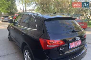 Внедорожник / Кроссовер Audi Q5 2011 в 