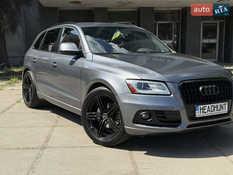 Внедорожник / Кроссовер Audi Q5 2015 в 