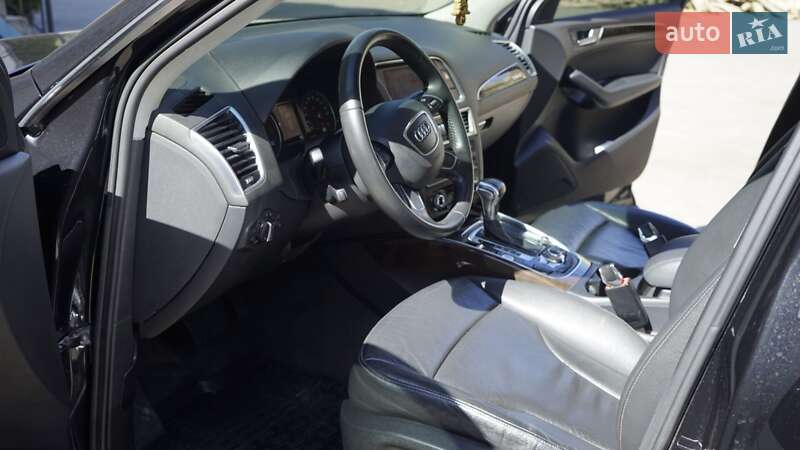 Внедорожник / Кроссовер Audi Q5 2014 в Конотопе