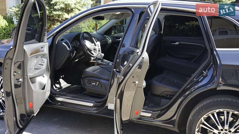Внедорожник / Кроссовер Audi Q5 2014 в Конотопе