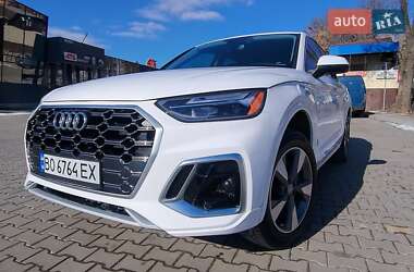 Внедорожник / Кроссовер Audi Q5 2021 в 