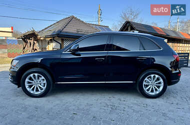 Внедорожник / Кроссовер Audi Q5 2016 в 
