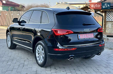 Внедорожник / Кроссовер Audi Q5 2016 в 