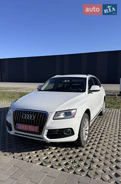 Внедорожник / Кроссовер Audi Q5 2014 в 