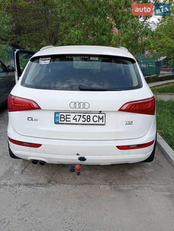 Внедорожник / Кроссовер Audi Q5 2010 в Южноукраинске