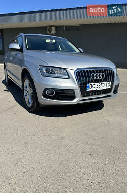 Внедорожник / Кроссовер Audi Q5 2015 в 