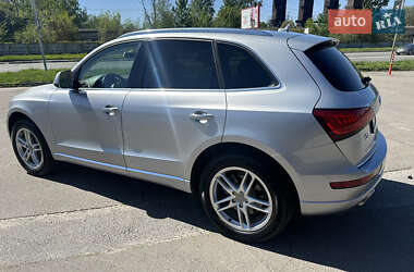 Внедорожник / Кроссовер Audi Q5 2015 в 
