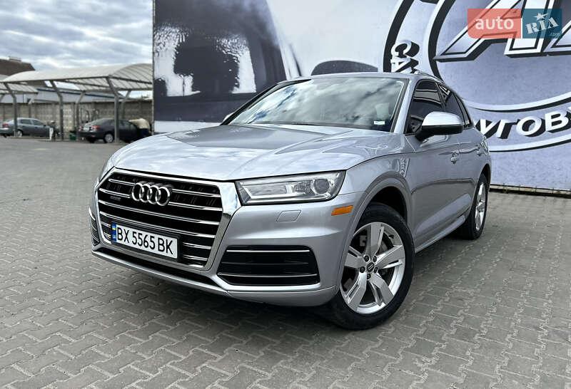 Внедорожник / Кроссовер Audi Q5 2017 в Хмельницком