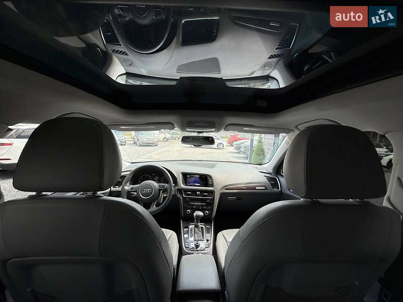 Внедорожник / Кроссовер Audi Q5 2015 в Ровно