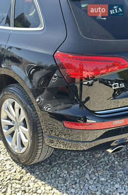 Внедорожник / Кроссовер Audi Q5 2016 в 