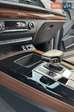 Внедорожник / Кроссовер Audi Q5 2022 в 