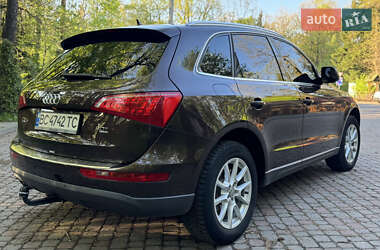 Внедорожник / Кроссовер Audi Q5 2011 в 