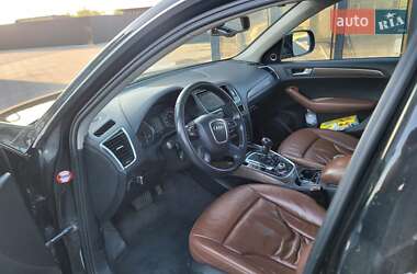 Внедорожник / Кроссовер Audi Q5 2011 в 