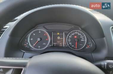 Внедорожник / Кроссовер Audi Q5 2011 в 