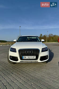 Внедорожник / Кроссовер Audi Q5 2013 в 