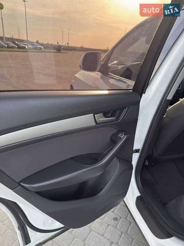 Внедорожник / Кроссовер Audi Q5 2013 в Радивилове