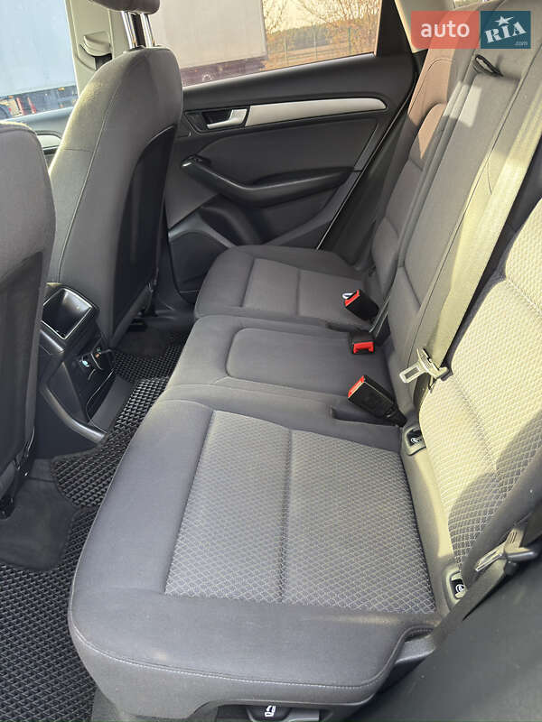 Внедорожник / Кроссовер Audi Q5 2013 в Радивилове