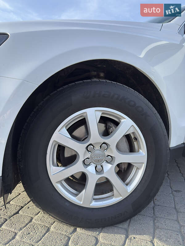 Внедорожник / Кроссовер Audi Q5 2013 в Радивилове