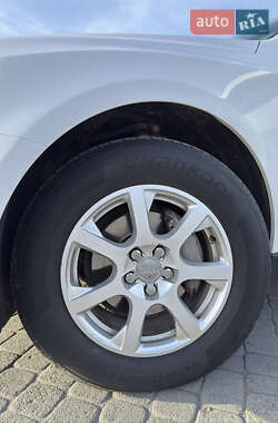 Внедорожник / Кроссовер Audi Q5 2013 в 