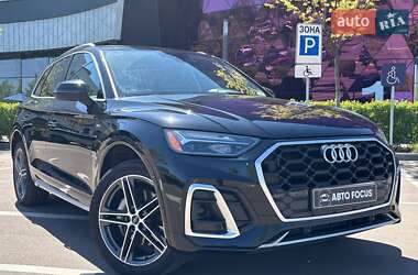 Внедорожник / Кроссовер Audi Q5 2020 в 