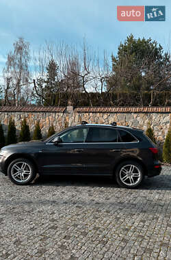 Внедорожник / Кроссовер Audi Q5 2015 в 
