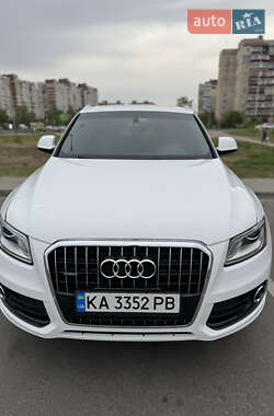 Внедорожник / Кроссовер Audi Q5 2015 в 