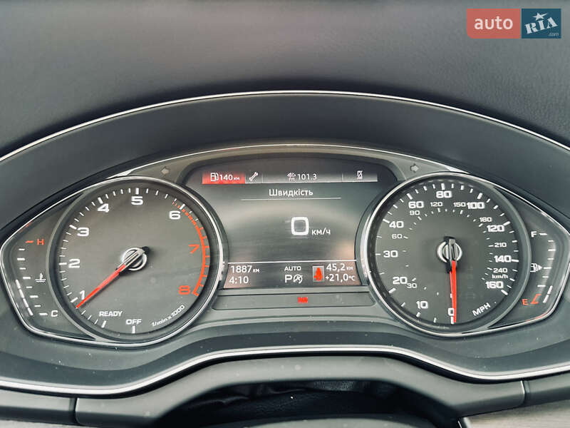 Внедорожник / Кроссовер Audi Q5 2023 в 