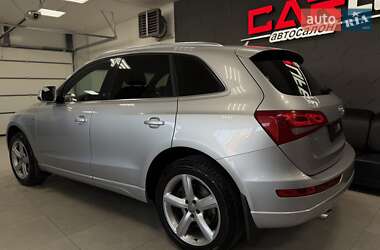 Внедорожник / Кроссовер Audi Q5 2011 в 