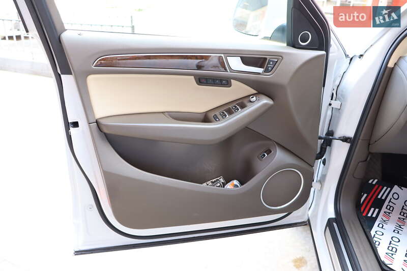 Позашляховик / Кросовер Audi Q5 2013 в Львові фото 12 Позашляховик / Кросовер Audi Q5 2013 в Львові