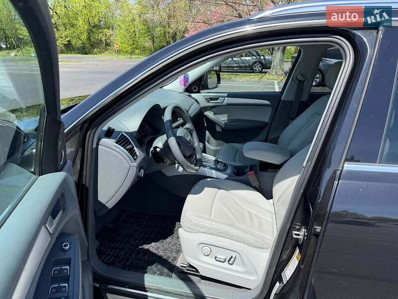 Внедорожник / Кроссовер Audi Q5 2014 в Львове