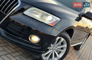Позашляховик / Кросовер Audi Q5 2015 в 