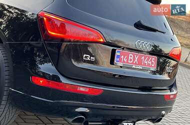 Позашляховик / Кросовер Audi Q5 2015 в 