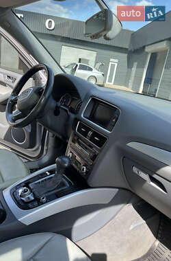 Позашляховик / Кросовер Audi Q5 2013 в 