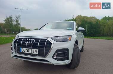 Позашляховик / Кросовер Audi Q5 2020 в 