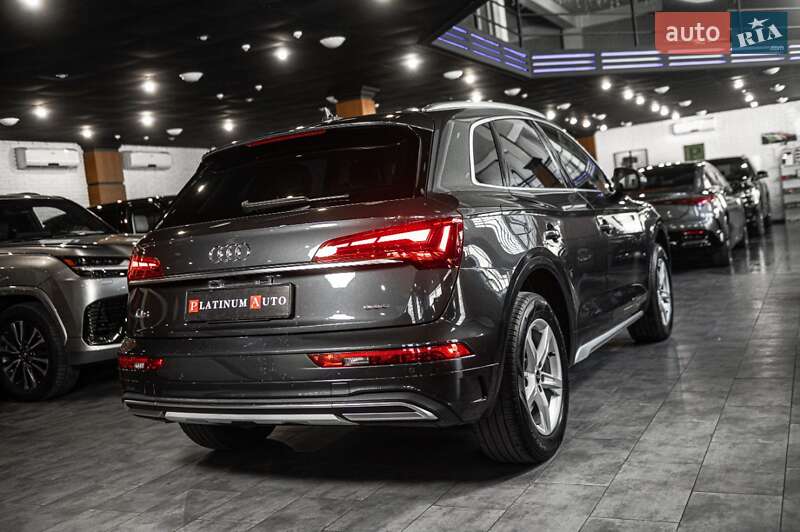 Внедорожник / Кроссовер Audi Q5 2021 в Одессе