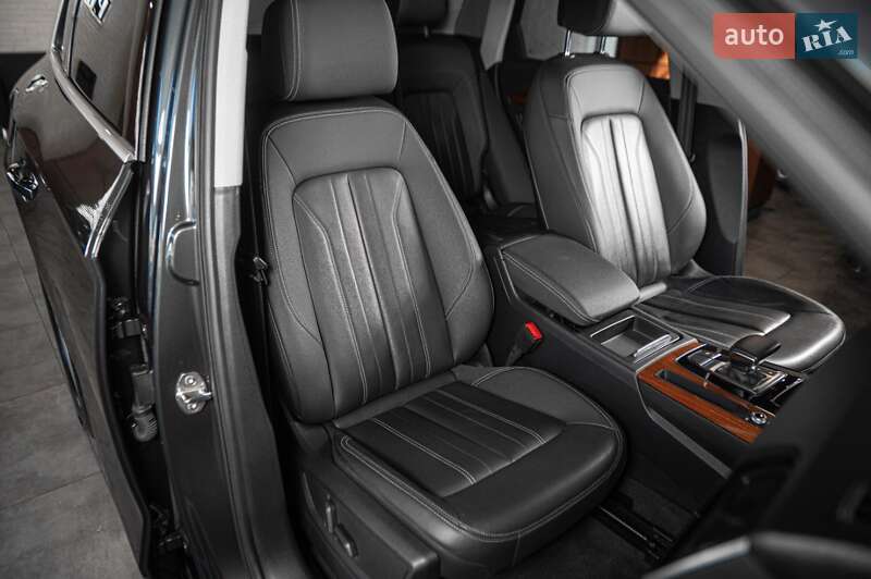 Внедорожник / Кроссовер Audi Q5 2021 в Одессе