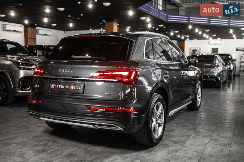Внедорожник / Кроссовер Audi Q5 2021 в Одессе