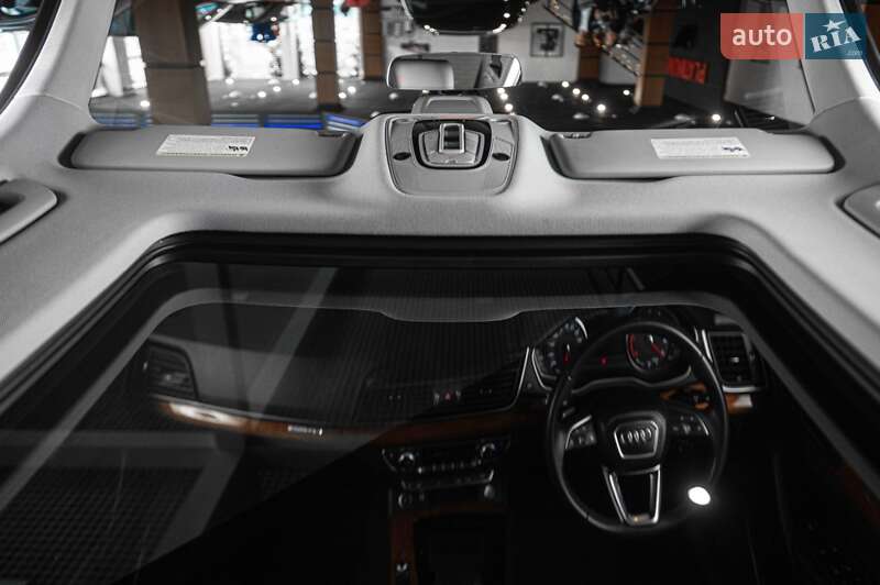 Внедорожник / Кроссовер Audi Q5 2021 в Одессе